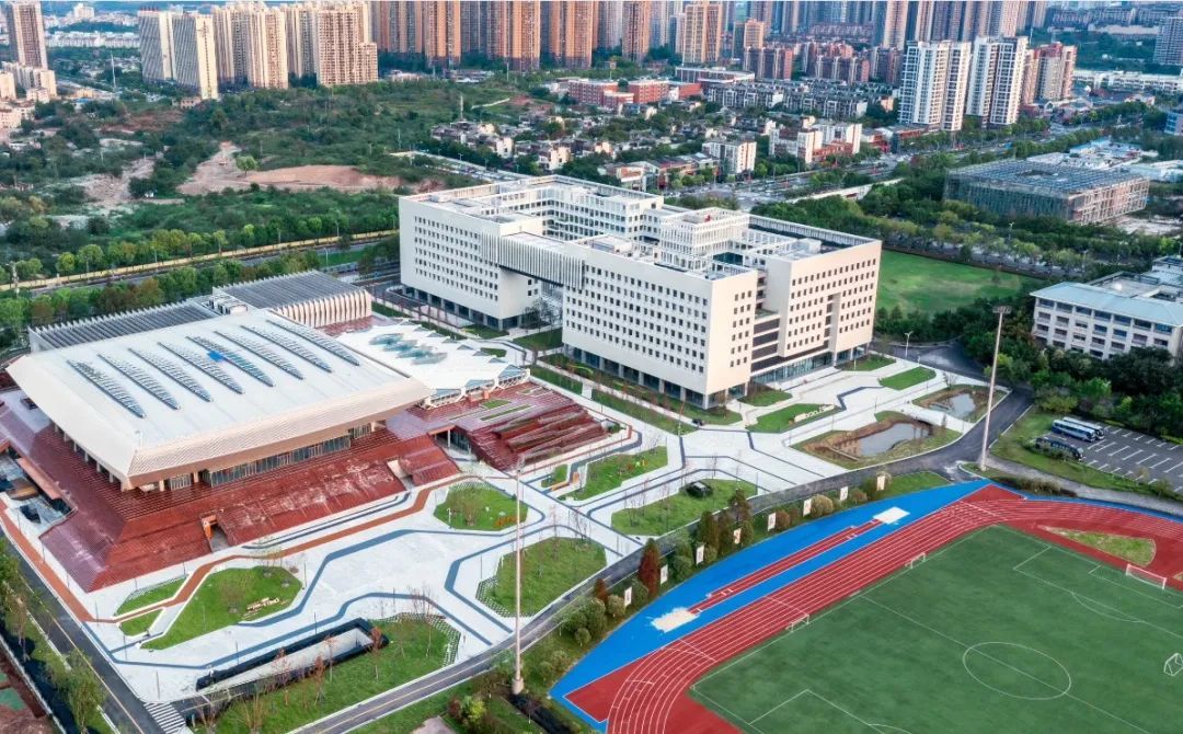 1741919033384738.jpg 640 (1).jpg